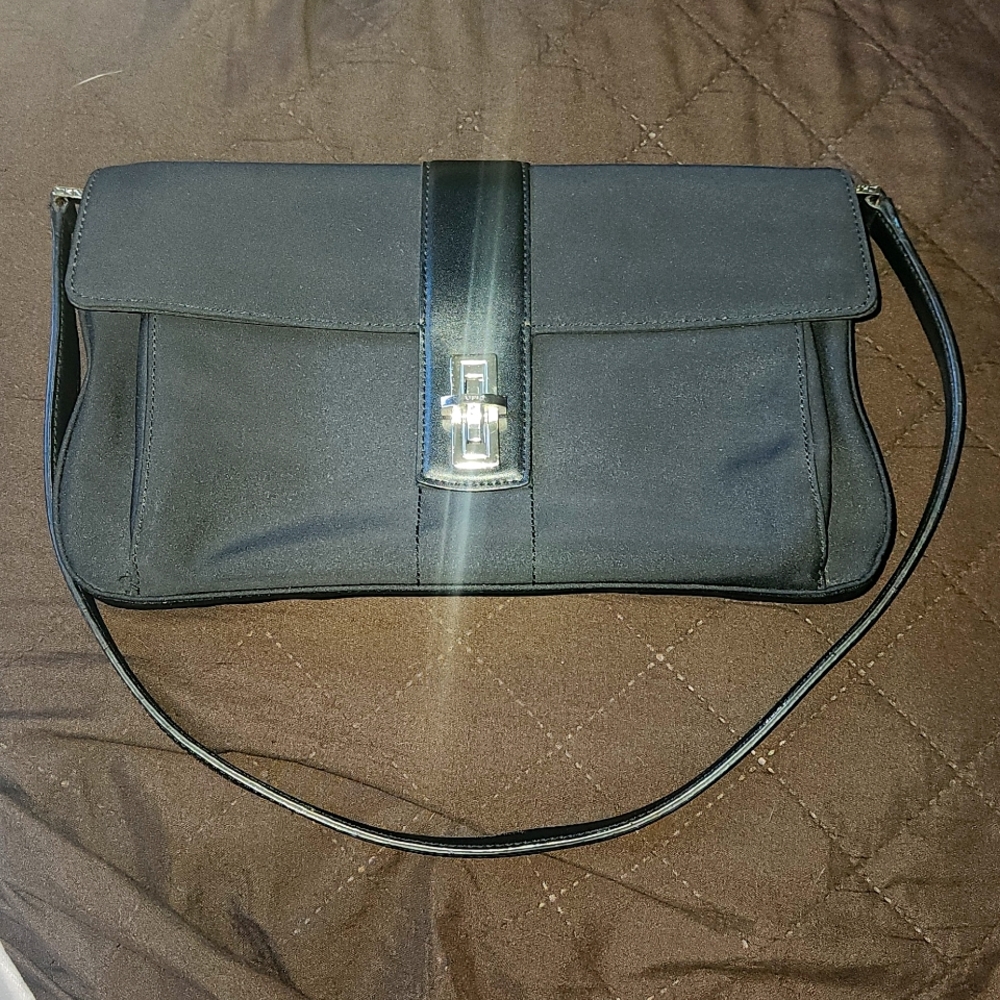 Medium sized underarm purse